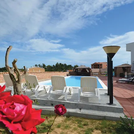 2 Bedroom In Apartman *
