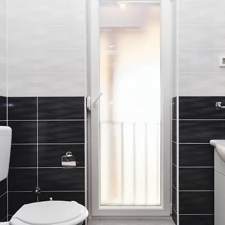 2 Bedroom In Apartamento Nin